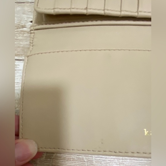 Kate Spade Wallet Womens Beige/Yellow Sandra Southport Avenue Leather Trifold - Picture 7 of 15